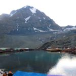 Beautiful view of a lake amongst the mountains