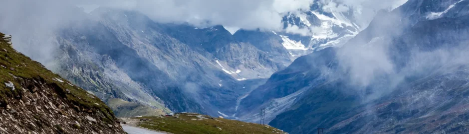 Rohtang Pass Road